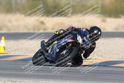 media/Jan-14-2024-SoCal Trackdays (Sun) [[2e55ec21a6]]/Turn 6 (125pm)/